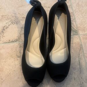 SoftWalk Black Peep-Toe Cushioned Knit Heels